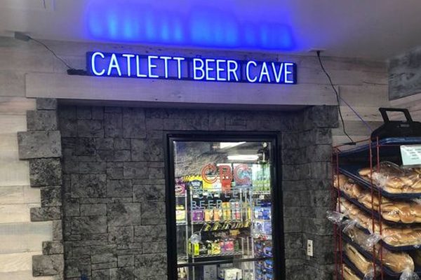 SpellBrite enables you to customize signs, like the “Catlett Beer Cave” sign depicted here.